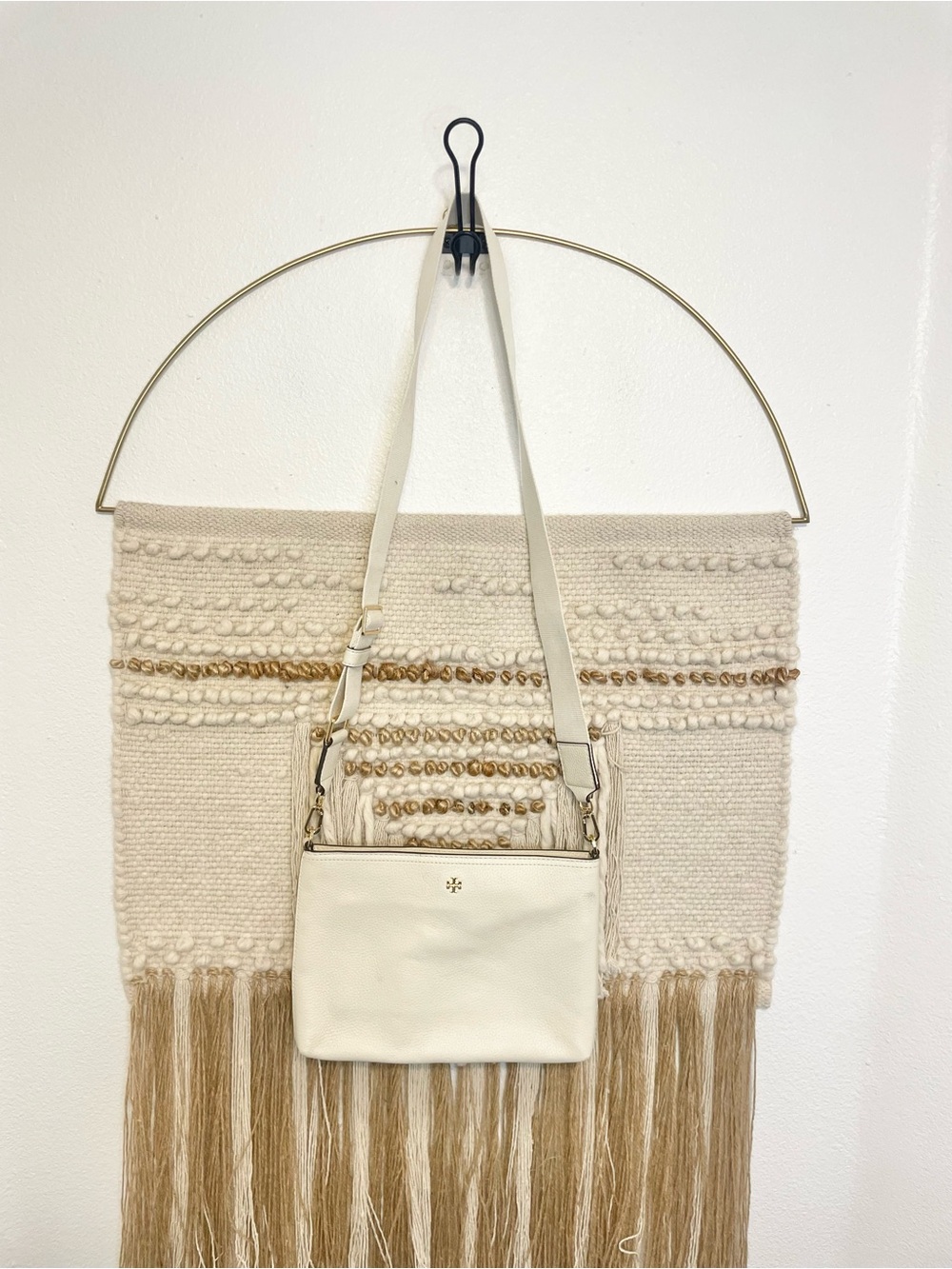 Tory Burch Blake Cream Leather Crossbody Bag Zip Closure Leather